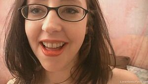 Nerdy amateur brown-haired gets down and messy